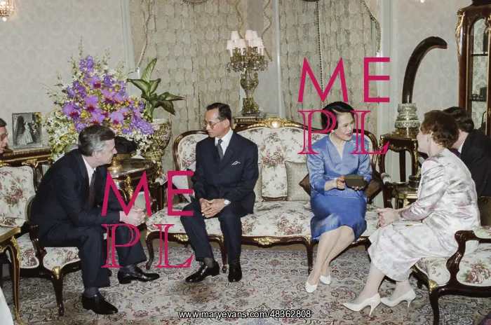 : Soviet Premier Nikolai Ryzhkov visits Thailand : Soviet Premier Nikolai Ryzhkov visits Thailand