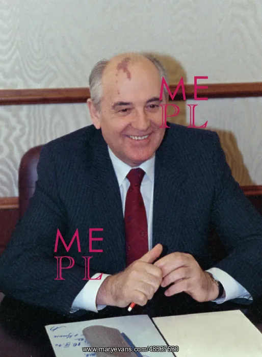 : Soviet President Mikhail Gorbachev, 1990 : Soviet President Mikhail Gorbachev, 1990