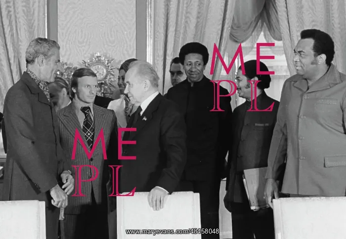 : Soviet Prime Minister Alexei Kosygin and Prime : Soviet Prime Minister Alexei Kosygin and Prime
