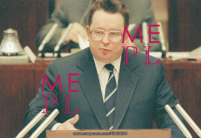 : Soviet Prime Minister Valentin Pavlov, 1991 : Soviet Prime Minister Valentin Pavlov, 1991