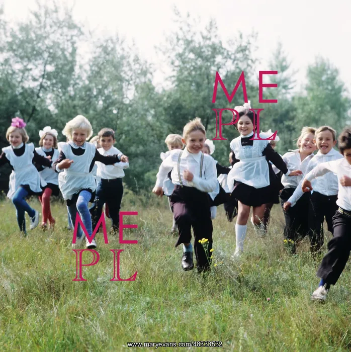 : Soviet pupils after lessons, 1980 : Soviet pupils after lessons, 1980