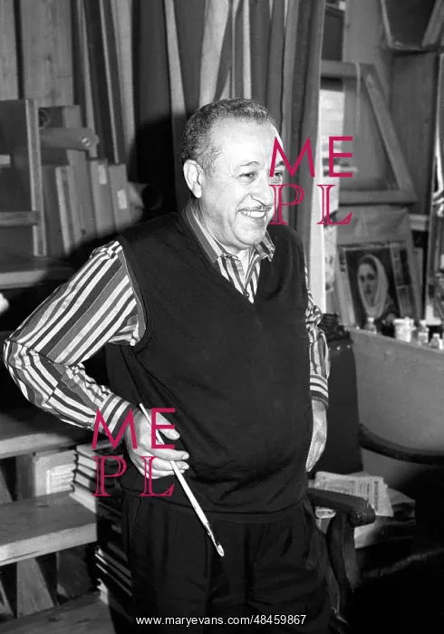 : Soviet and Russian painter Tahir Salahov in his studio, 1993 : Soviet and Russian painter Tahir Salahov in his studio, 1993