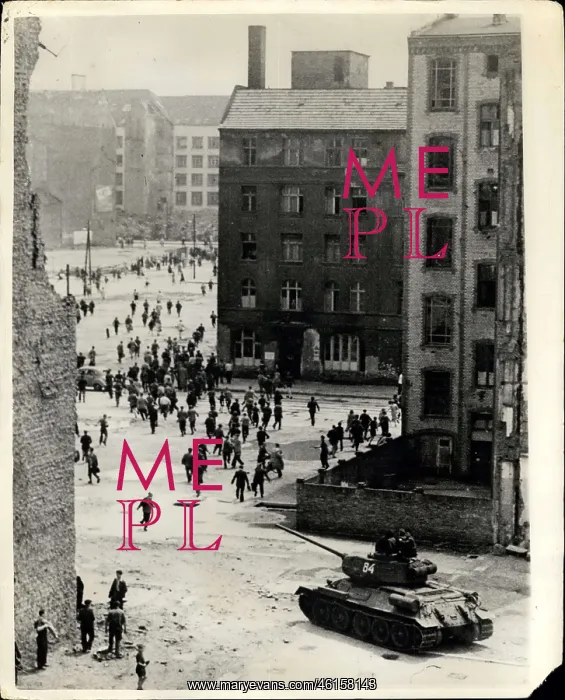 : Soviet Russian tanks in East Berlin during uprising : Soviet Russian tanks in East Berlin during uprising