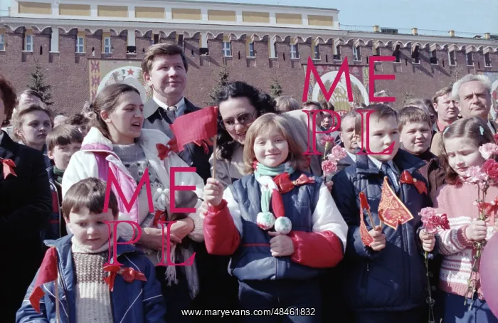 : The Soviet schoolgirl Katya Lycheva : The Soviet schoolgirl Katya Lycheva