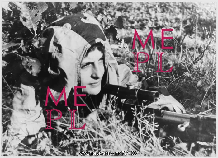 : SOVIET SNIPERPERSON : SOVIET SNIPERPERSON