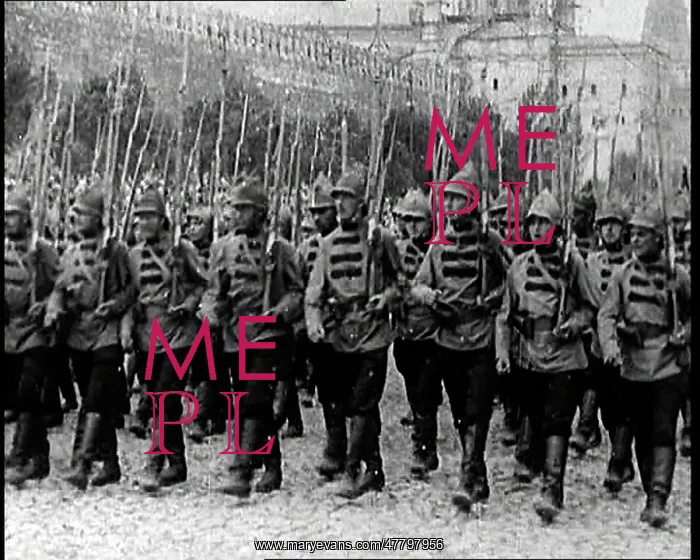 : Soviet Soldiers Marching In Red Square, Moscow : Soviet Soldiers Marching In Red Square, Moscow