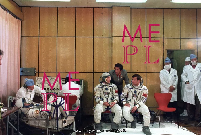 : Soviet Soyuz T-8 space crew before launch, 1983 : Soviet Soyuz T-8 space crew before launch, 1983