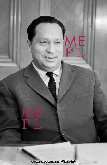 : Soviet statesman V. Promyslov : Soviet statesman V. Promyslov