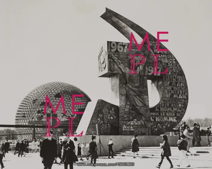 : Soviet and U.S. exhibits at the Montreal World's : Soviet and U.S. exhibits at the Montreal World's