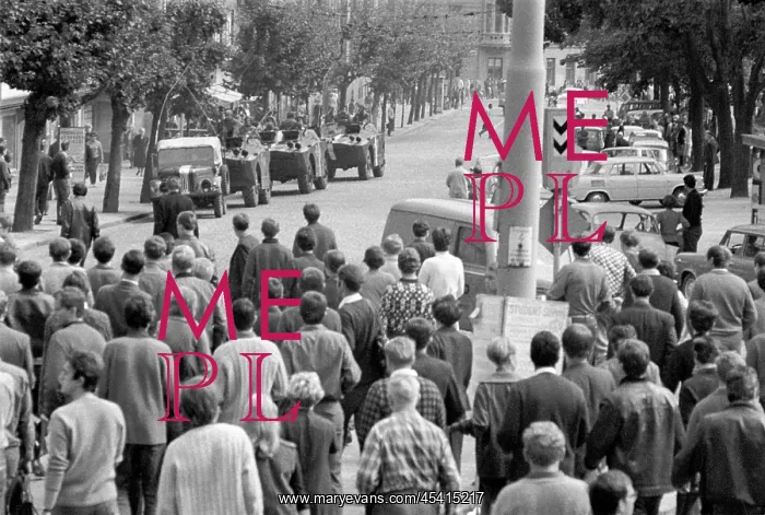 : Soviet vehicles - protest - demonstration - Brno : Soviet vehicles - protest - demonstration - Brno
