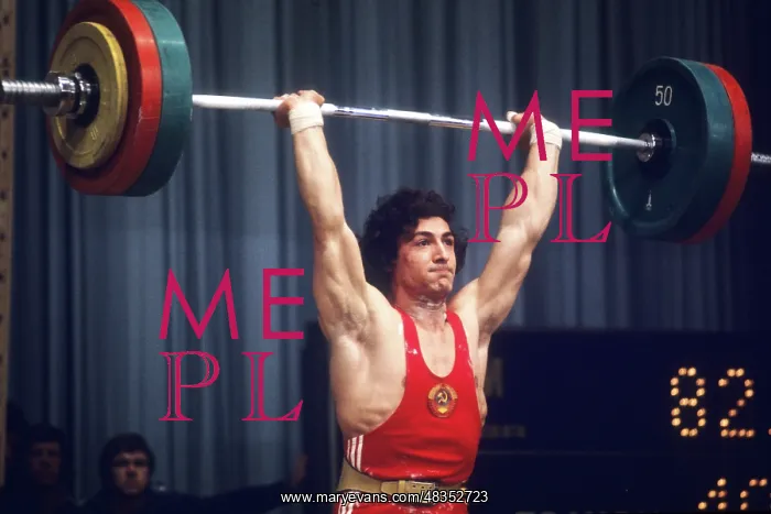 : Soviet weightlifter Yurik Vardanyan, 1978 : Soviet weightlifter Yurik Vardanyan, 1978