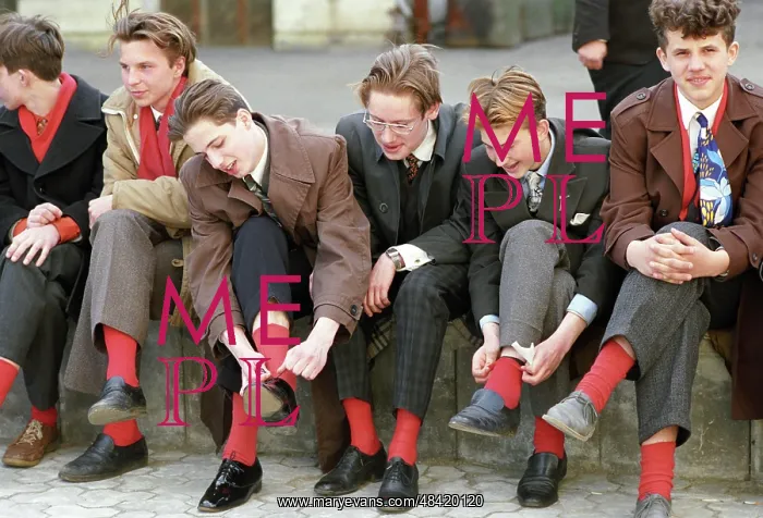 : Soviet youth, 1988 : Soviet youth, 1988