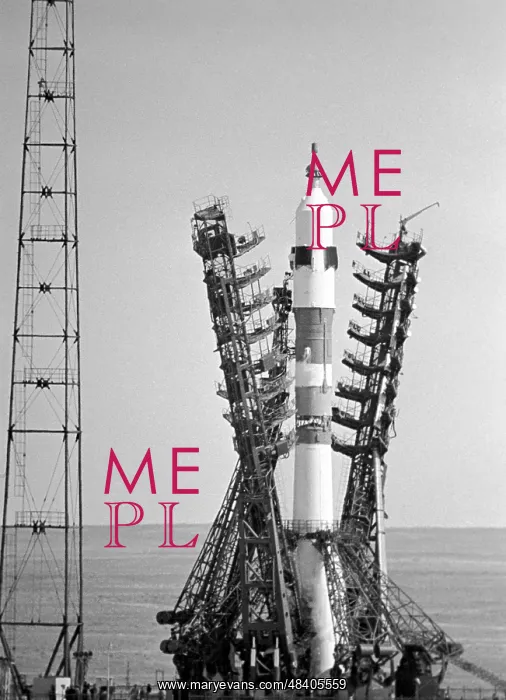 : Soyuz 11 spaceship before launch, 1971 : Soyuz 11 spaceship before launch, 1971