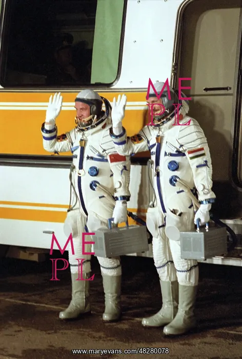 : Before Soyuz 36 spaceship launch, 1980 : Before Soyuz 36 spaceship launch, 1980