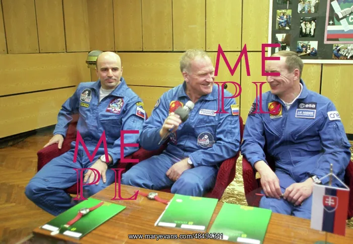 : Soyuz TM-29 spaceship crew, 1999 : Soyuz TM-29 spaceship crew, 1999