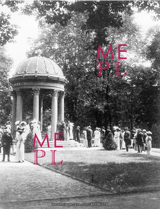 : Spa guest in Bad Homburg, 1914 : Spa guest in Bad Homburg, 1914