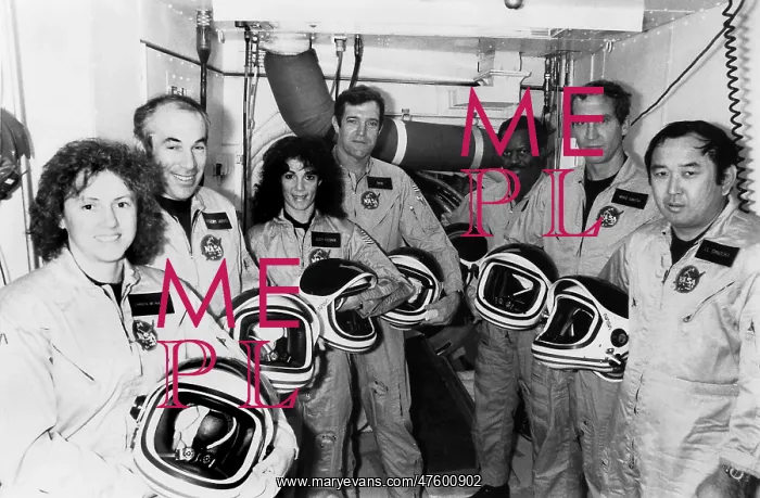 : Space Shuttle Challenger Crew : Space Shuttle Challenger Crew