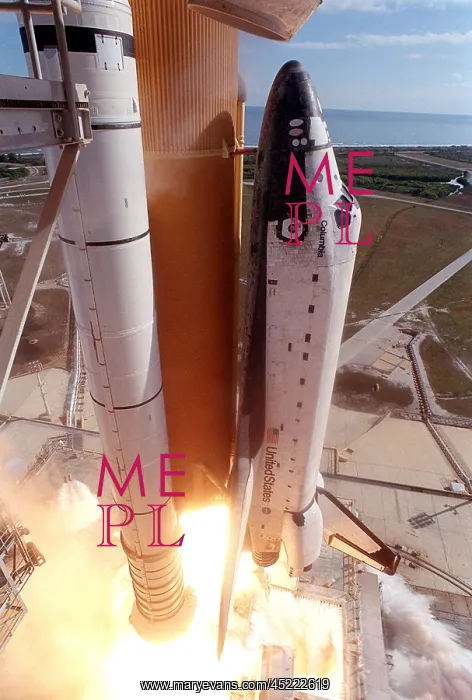 : Space Shuttle Columbia lifts off the launch ? : Space Shuttle Columbia lifts off the launch ?