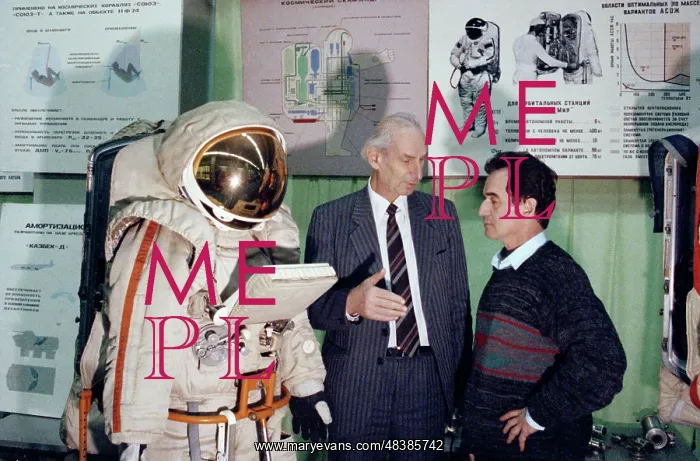 : Space suit : Space suit