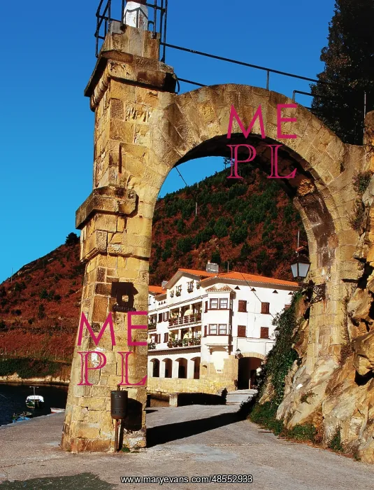  : Spain. Basque Country. Pasaia. Gate of the old wall