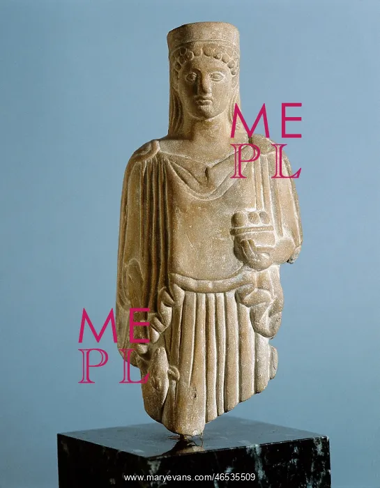  : Kore. Baked clay. Archaic Greek art. Sculpture. Proc: SPAIN. L'Escala. Empories