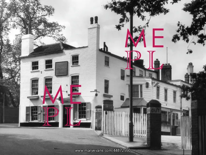 : THE SPANIARDS INN : THE SPANIARDS INN