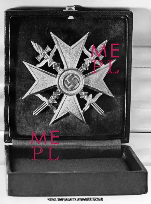 : Spanish Cross for the Condor Legion, 1939 : Spanish Cross for the Condor Legion, 1939