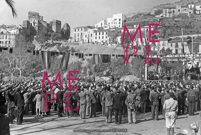 : Spanish national troops march into Malaga, 1937 : Spanish national troops march into Malaga, 1937