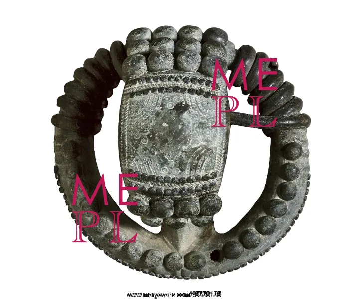 : Spanish ring-shaped fibula of the Second Iron : Spanish ring-shaped fibula of the Second Iron