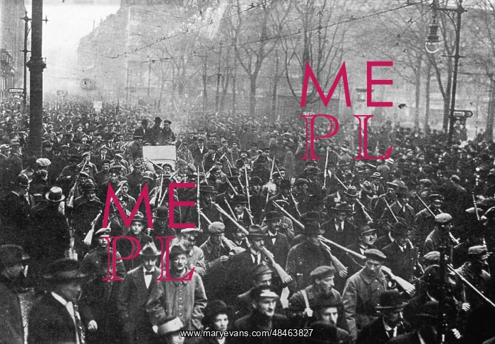 : SPARTACIST TROOPS / 1919 : SPARTACIST TROOPS / 1919