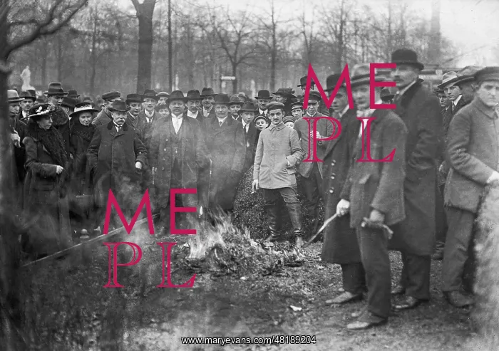 : Spartacists in Berlin, 1919 : Spartacists in Berlin, 1919
