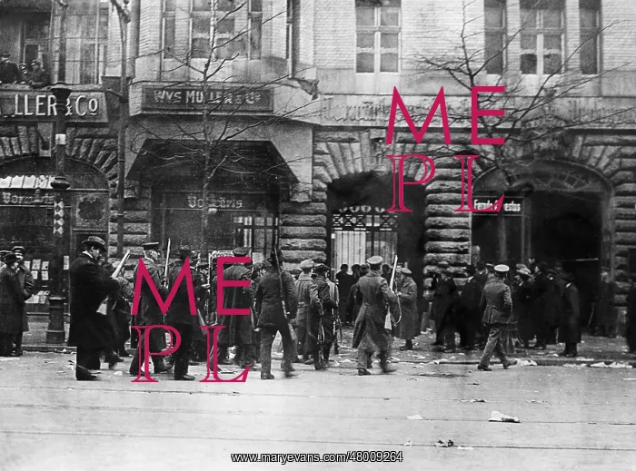 : Spartacists occupy the publishing house of the Forward, 19 : Spartacists occupy the publishing house of the Forward, 19