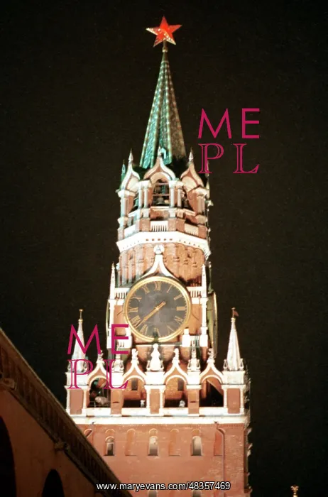 : Spasskaya Tower of Moscow Kremlin, 1987 : Spasskaya Tower of Moscow Kremlin, 1987