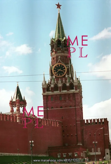 : Spasskaya Tower of Moscow Kremlin, 1996 Moscow, Russia : Spasskaya Tower of Moscow Kremlin, 1996 Moscow, Russia
