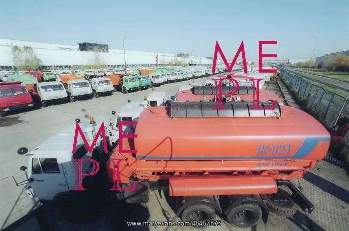 : Special purpose vehicles in Kamaz warehouse, 1999 : Special purpose vehicles in Kamaz warehouse, 1999