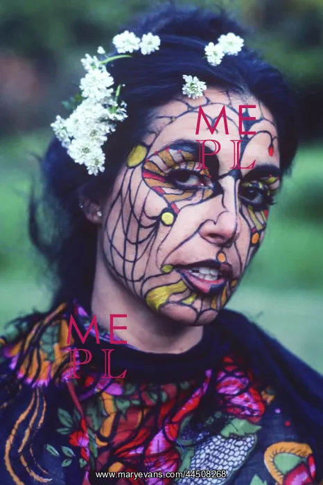  : Spectacular facepaint