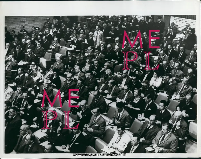: Spectators at Adolf Eichmann trial in Jerusalem : Spectators at Adolf Eichmann trial in Jerusalem