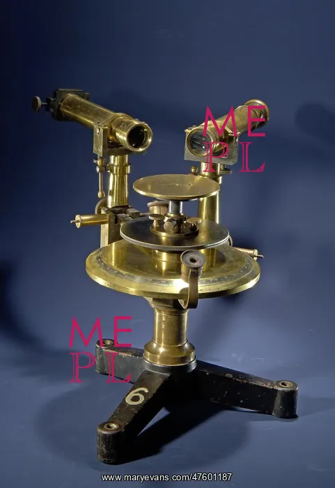 : Spectroscope, Circa 1920 : Spectroscope, Circa 1920