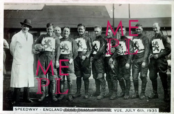 : Speedway England Test Team at Belle Vue : Speedway England Test Team at Belle Vue