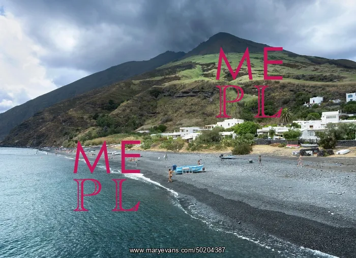 : Spiaggia di Sabia Nera, Stromboli, Aeolian Islands, Italy : Spiaggia di Sabia Nera, Stromboli, Aeolian Islands, Italy