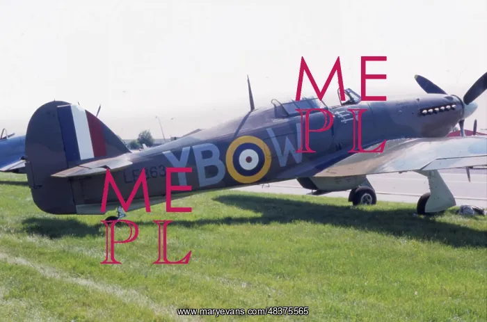  : Spitfire fighter plane