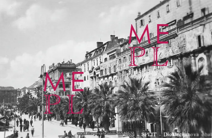 : Split, Croatia - Diocletian's Palace on the Waterfront : Split, Croatia - Diocletian's Palace on the Waterfront