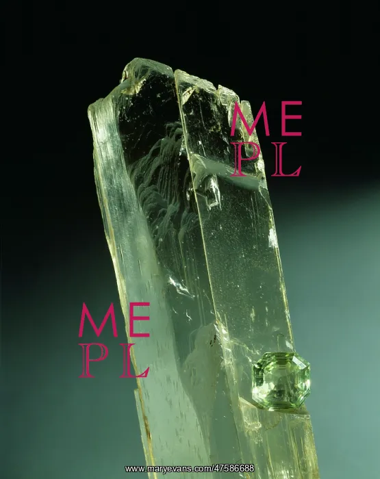 : Spodumene crystal and cut stone : Spodumene crystal and cut stone