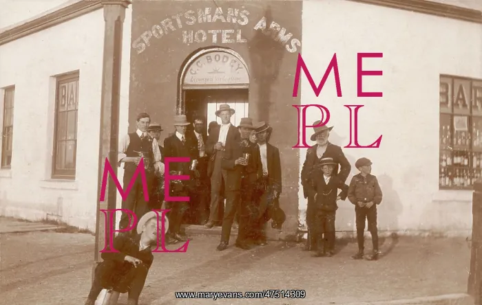  : Sportsmans Arms Hotel