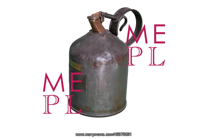 : Spring-levered petrol can : Spring-levered petrol can