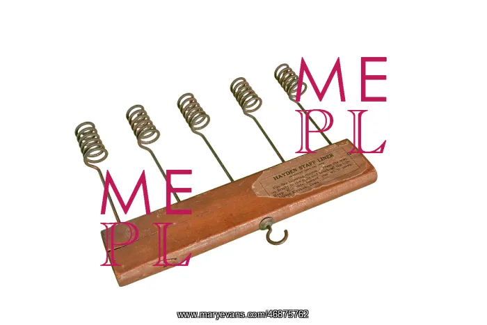 : Sprung blackboard line drawer : Sprung blackboard line drawer