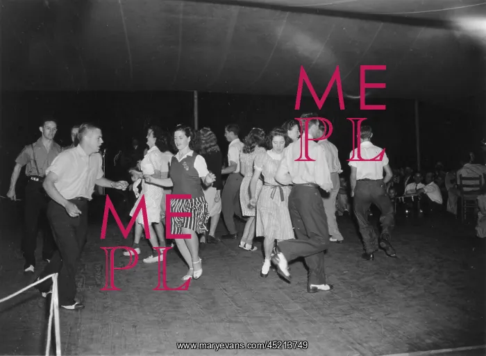 : Square dance team dancing at the Mountain ? : Square dance team dancing at the Mountain ?