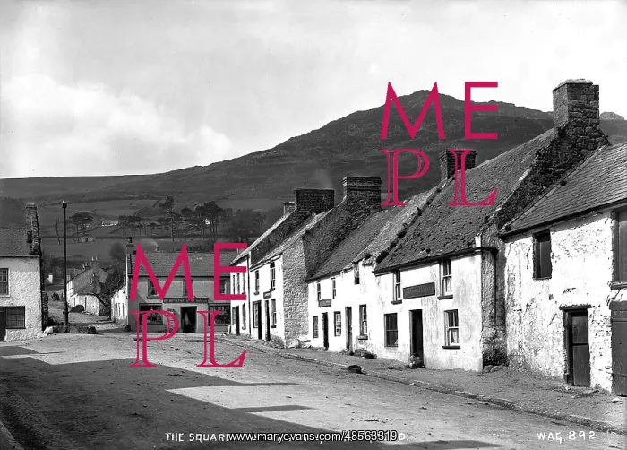 : The Square and Mountain, Carlingford : The Square and Mountain, Carlingford