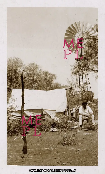 : Squatter's camp, Winton, Queensland, Australia : Squatter's camp, Winton, Queensland, Australia