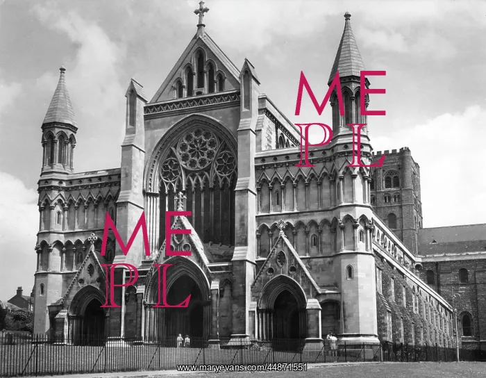 : ST ALBAN'S CATHEDRAL : ST ALBAN'S CATHEDRAL